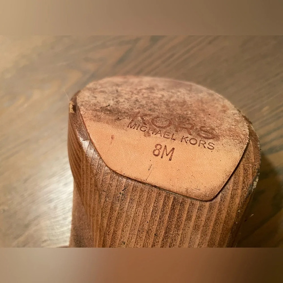 Michael Kors Tall Above The Knee Tan Suede Heeled Boots Gold Buckle Size 8 - Picture 10 of 10